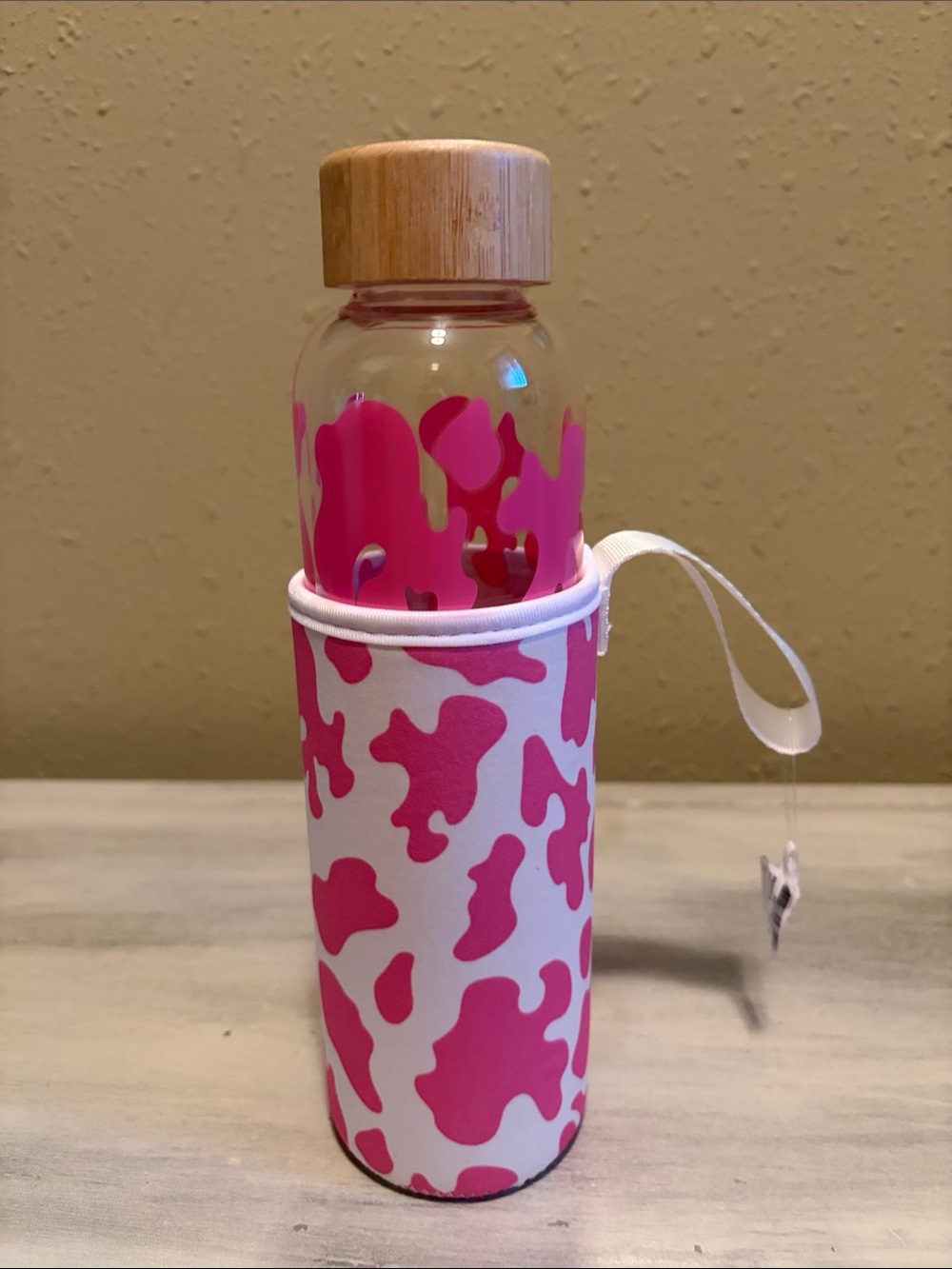 Kids Pink Pattern Water Bottle with Neoprene Sleeve and Wrist Strap